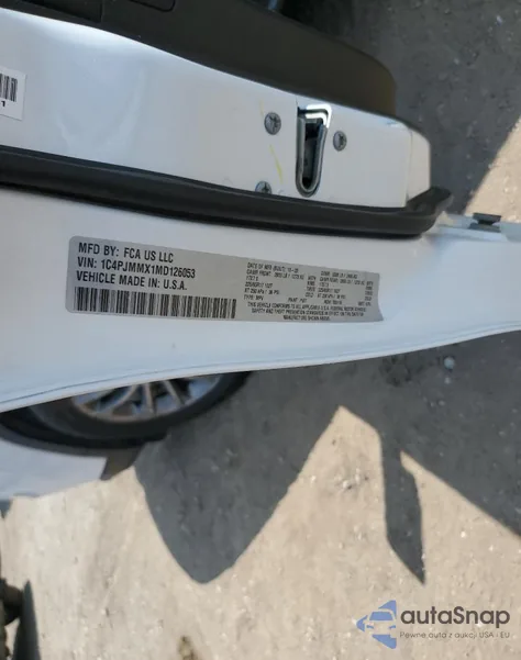 2021 Jeep Cherokee Latitude Lux from USA, damaged, VIN 1C4PJMMX1MD126053